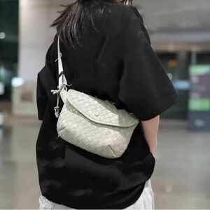 Elegant Greyish-green Woven Shoulder Bag